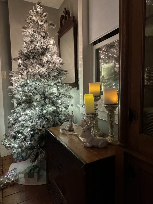 Flocked Tree in Middle Sitting Room